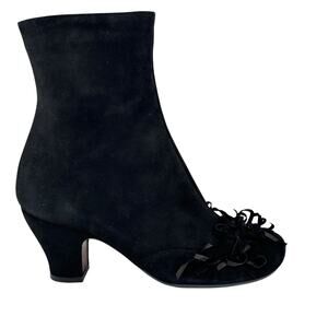 Chie Mihara Vintage Fringe Front Suede Boot Women's 6 36.5 Black Victorian Dark